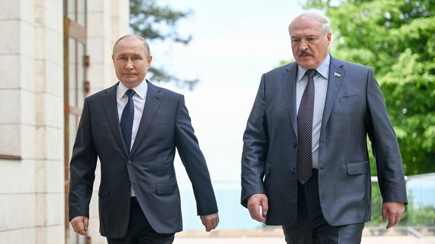 Tổng thống Nga và Belarus hội đàm trong gần 5 giờ bàn về an ninh và kinh tế